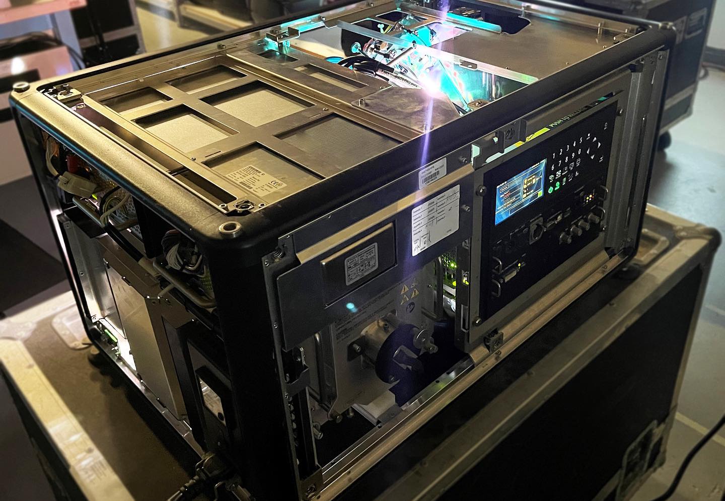 Barco HDX series professional installation
